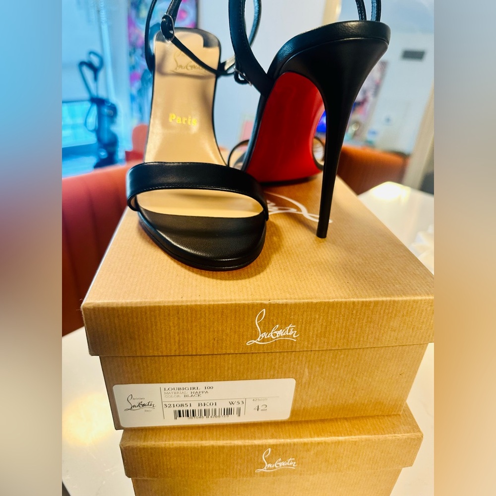 CHRISTIAN LOUBOUTIN LOUBIGIRL PUMP SIZE 42(US12)
